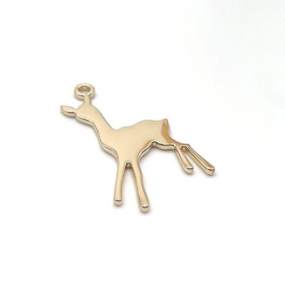 箱包五金华体会在线_华体会(中国)
吊牌配件 女包华体会在线_华体会(中国)
吊牌 浅金色光面鹿吊饰厂家定制 - 2